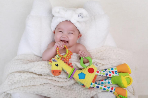 抚州宝宝为什么会吐奶